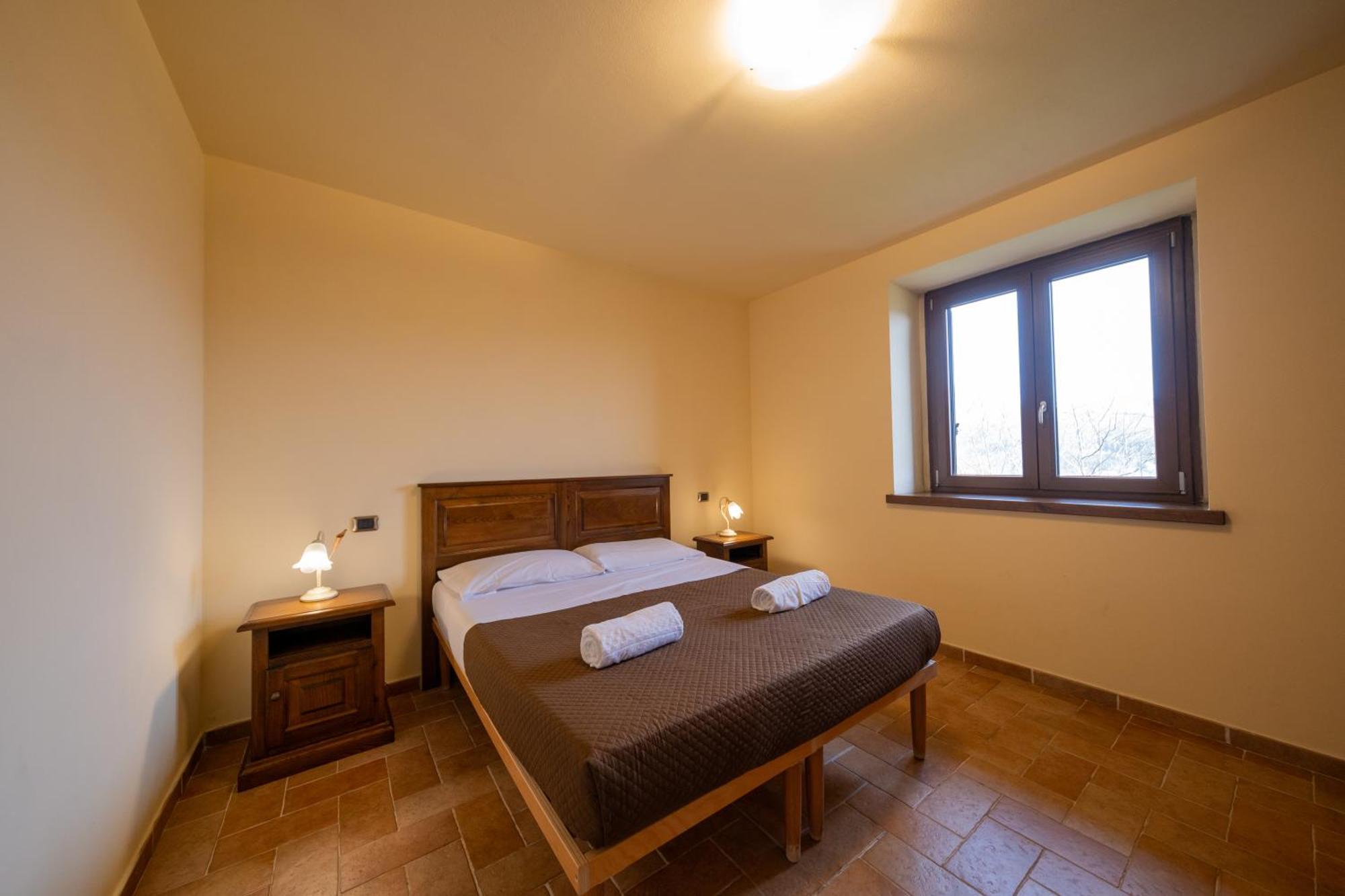 Agriturismo Borgo Biaia Camporgiano ภายนอก รูปภาพ