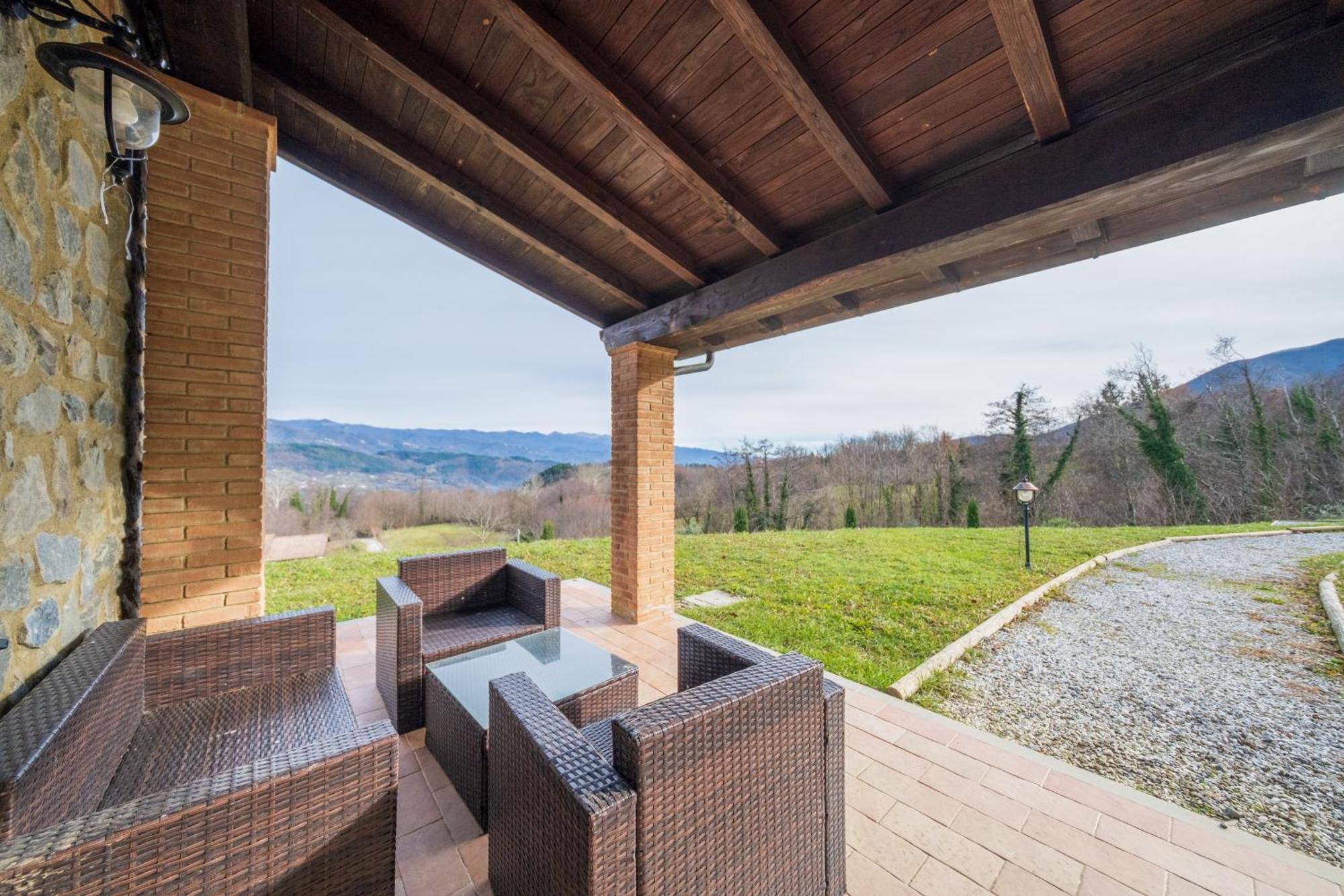 Agriturismo Borgo Biaia Camporgiano ภายนอก รูปภาพ